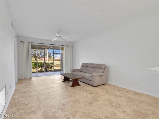 Building Photo - 9851 Costa Mesa Ln