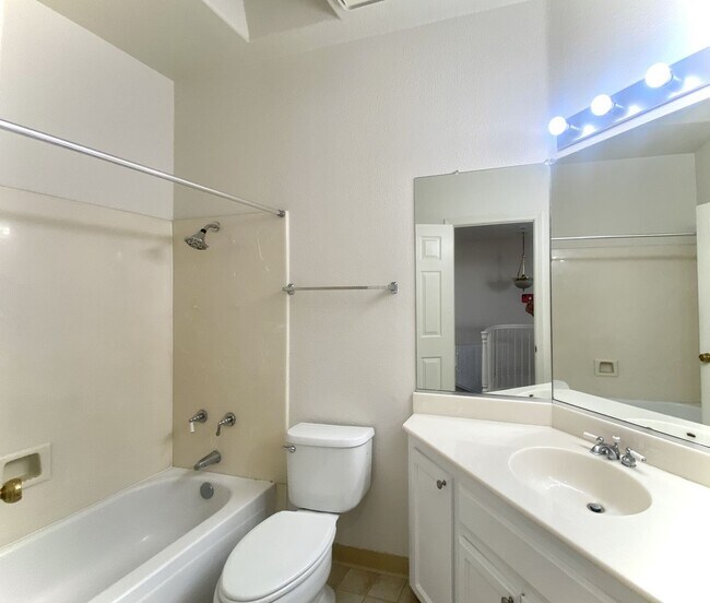 Building Photo - Unique Home with lots of Natural light!! C...