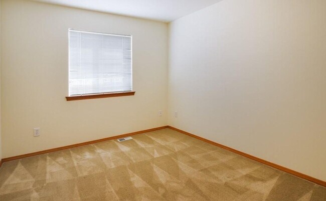 Building Photo - 4bd/2.5ba Lake Stevens Home