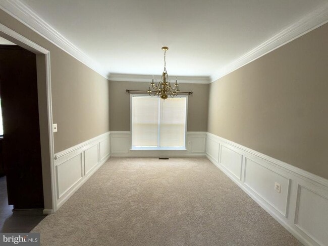 Building Photo - 1929 Melvor Ln