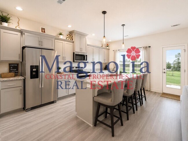 Building Photo - 5 Bedrooms, 3 Bathrooms Convenient to Fort Stewart
