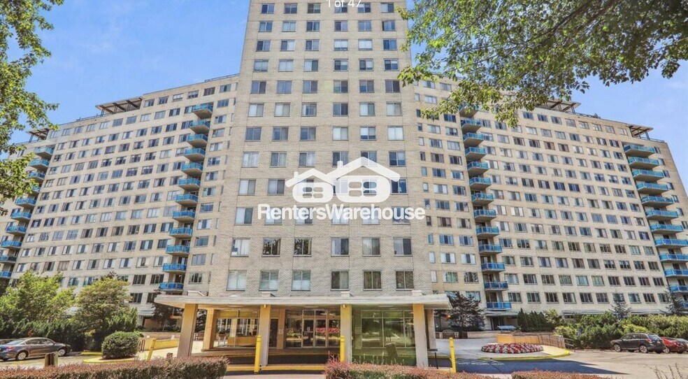 Primary Photo - 10500 Rockville Pike