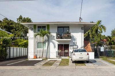 Building Photo - 979 SW 10th St