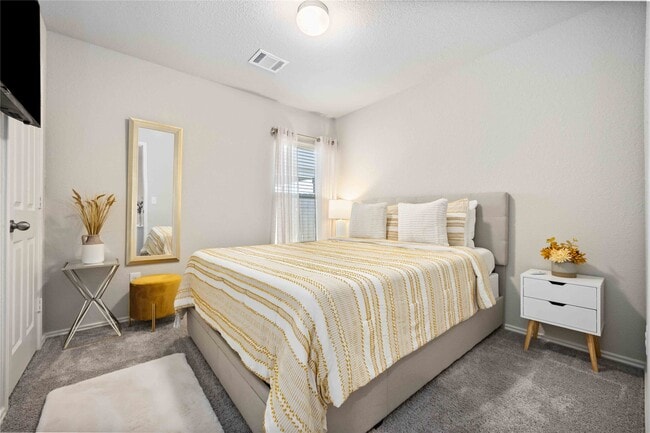 Building Photo - 10527 Meadow Saffron Dr