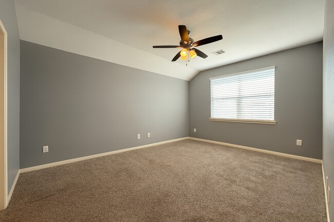 Building Photo - 6626 Poplar Rose Ct.