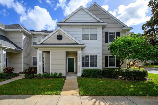 Primary Photo - 1300 Eastern Pecan Pl