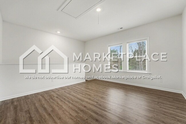 Building Photo - 1128 Alston Rdg Ct