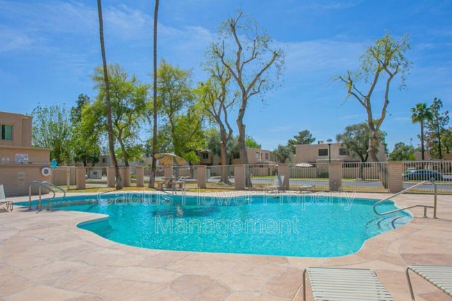 Building Photo - 4117 N 81st St