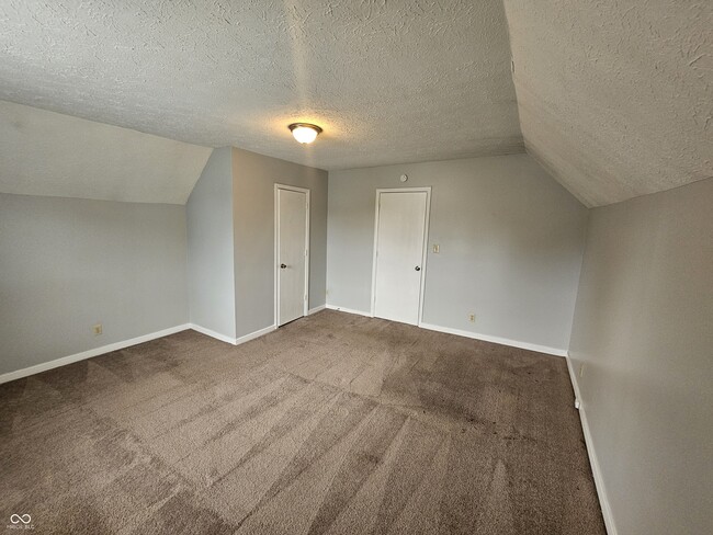 Building Photo - 33 Miley Ave