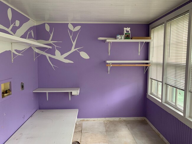 Building Photo - ADORABLE HOME IN CENTRAL MANHATTAN!