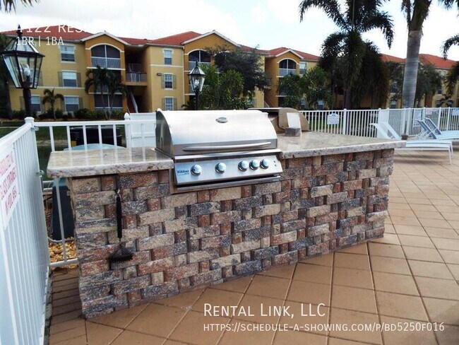 Building Photo - 4122 Residence Drive