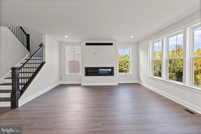 Building Photo - 1448 Lavender Clf Wy