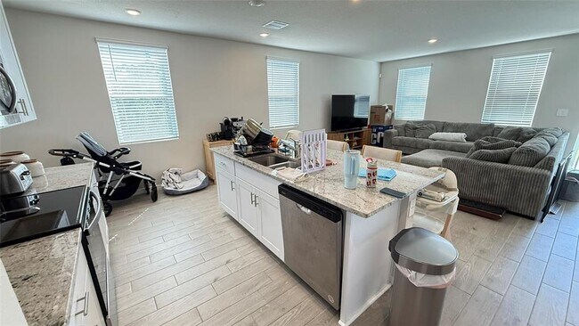 Building Photo - 7583 Momentum Pkwy