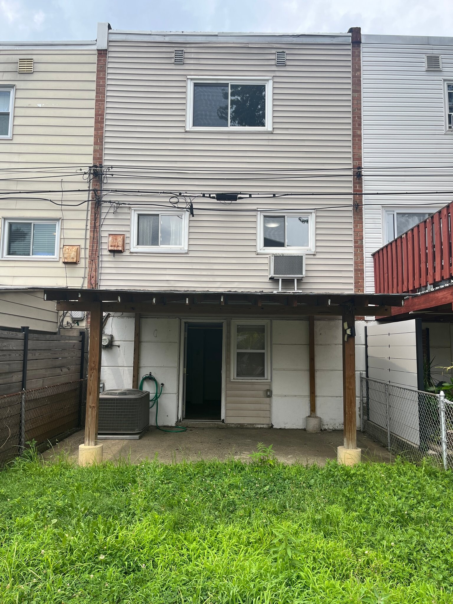 Building Photo - 4227 Greenmount Rd