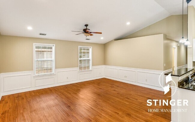 Building Photo - 1822 Drayton Dr