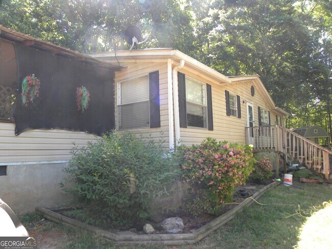 Building Photo - 2627 Cole Rd