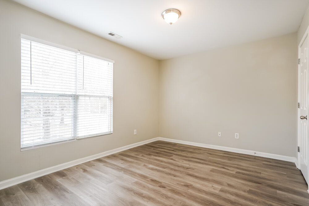 Building Photo - 2014 Gushing Dr