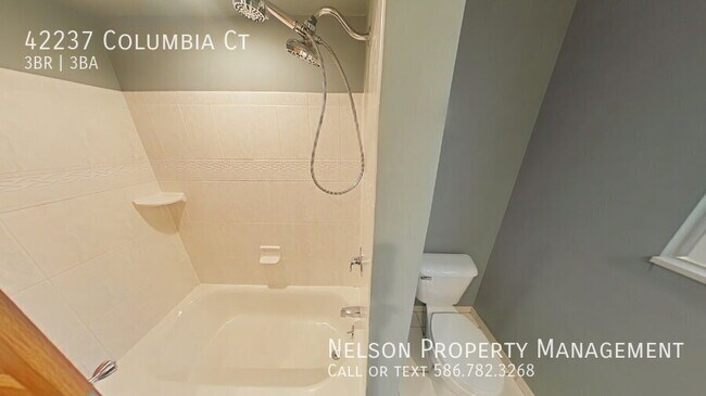 Building Photo - 42237 Columbia Ct