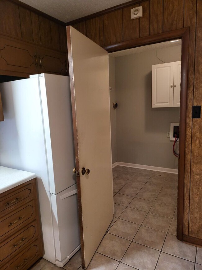 Building Photo - Decatur