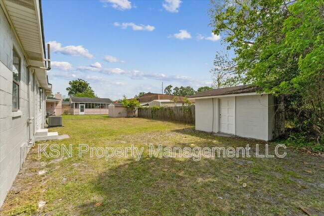 Building Photo - 1921 Fitzgerald St