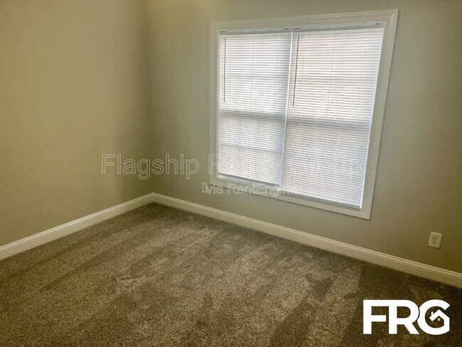 Building Photo - 4170 Dudleys Grant Dr