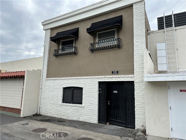 Building Photo - 119 S Glassell St