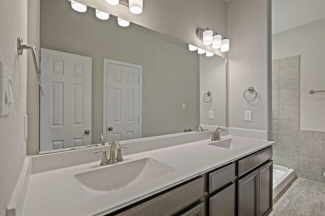 Building Photo - 13504 Axel Ln