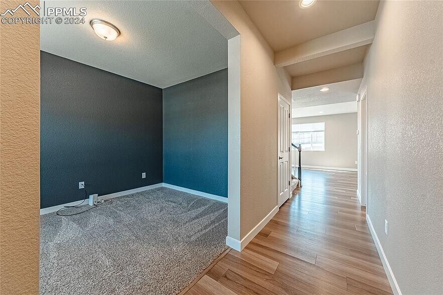 Building Photo - 4028 Ryedale Way