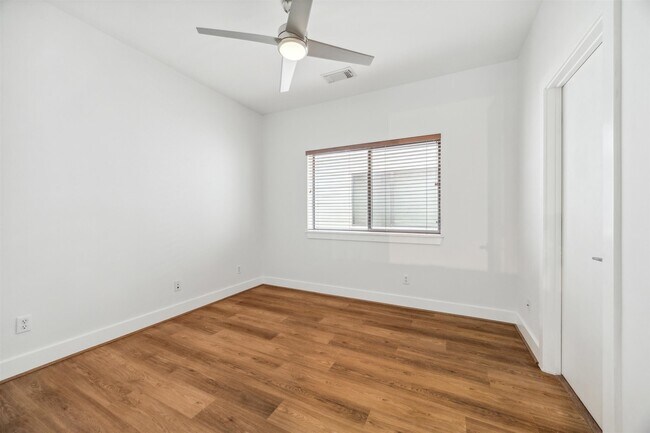 Building Photo - 4427 Eigel St
