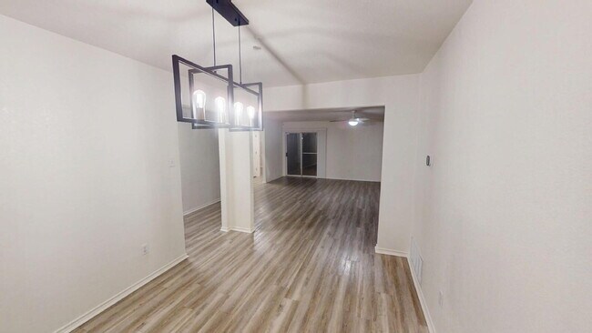 Building Photo - "Spacious 4-Bedroom Retreat with 2 Full Baths in Charming Nolanville!"