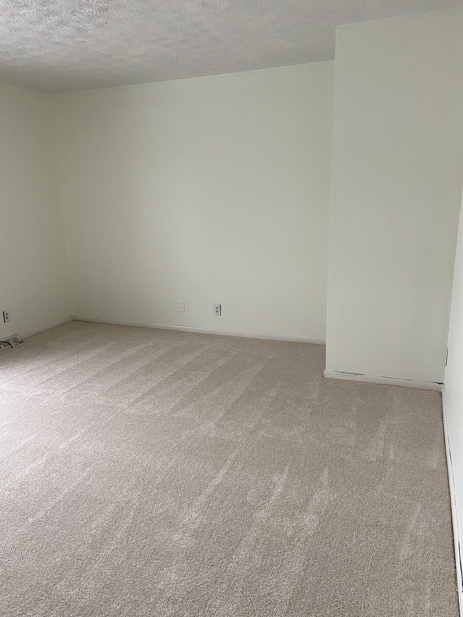 Living Room - 1324 Aarons Way