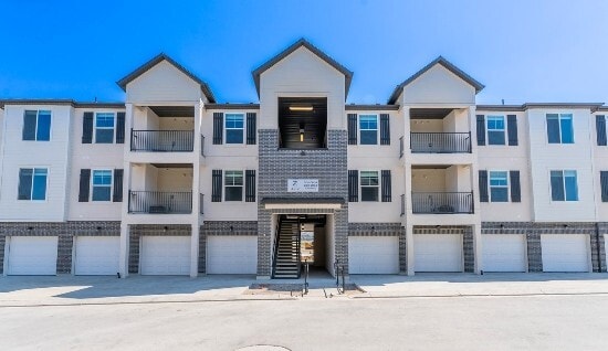 Building Photo - 4716 W Grady Ln