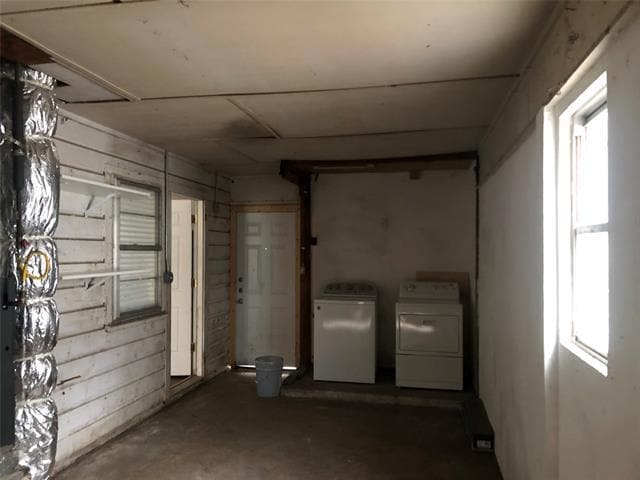 Building Photo - 712 Juno Ln