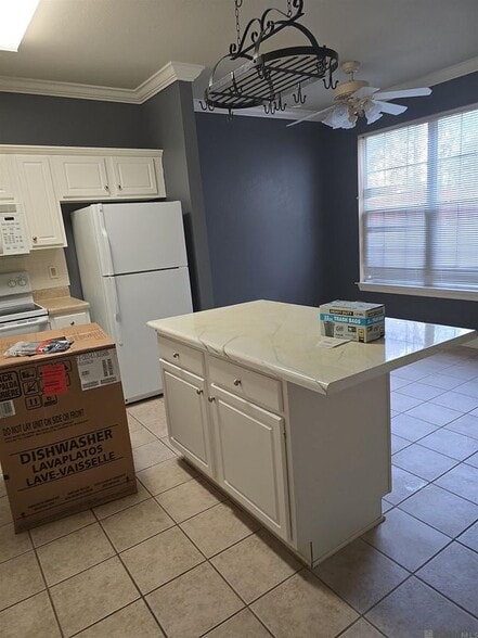 Building Photo - 2173 Plantation Ln