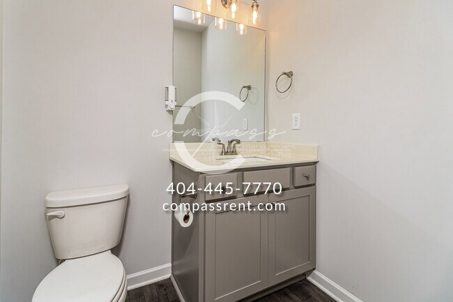 Building Photo - 3523 Hedgeway Ln NW