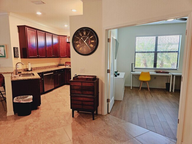 Building Photo - Annual Furnished Pet Friendly Twin Villa l...