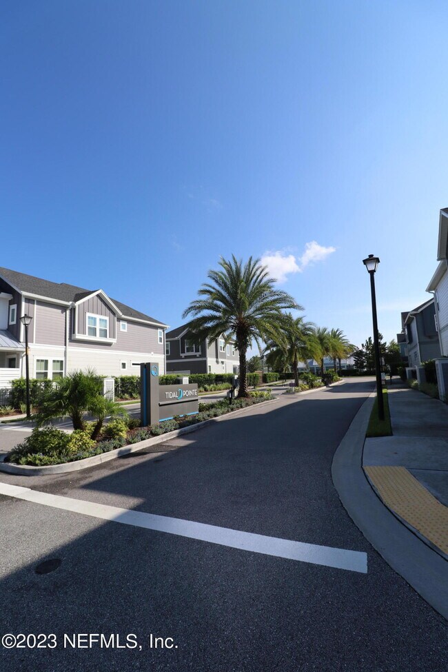 Building Photo - 11480 Gully Ct