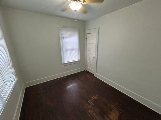 Building Photo - 2bed/1bath Single Family Home For Rent in ...