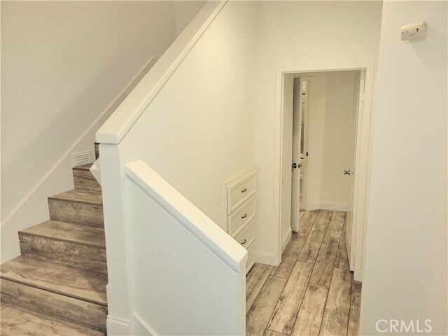 Building Photo - 24832 Sunstar Ln