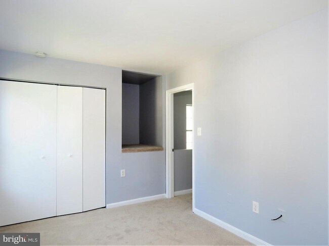 Building Photo - 7526 Mattingly Ln