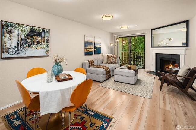 Building Photo - 2bd/1ba Kent Condo