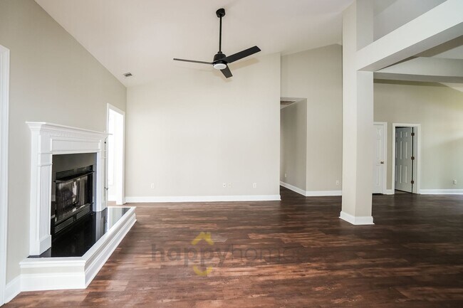 Building Photo - 4 bedroom 2 bath in Wescott of Summerville