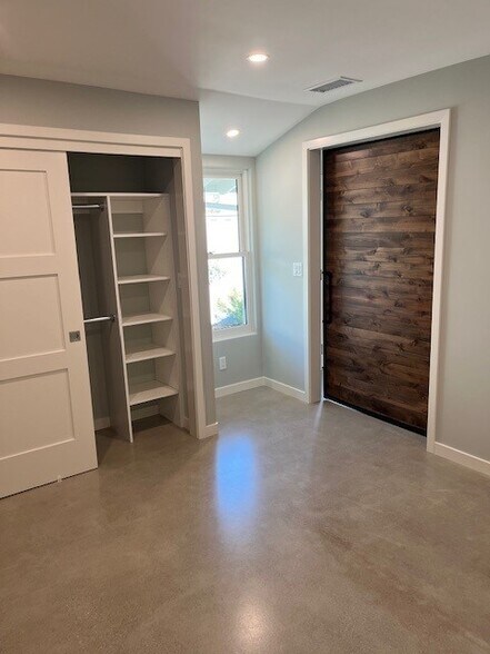 Building Photo - 3733 Fortunato Way