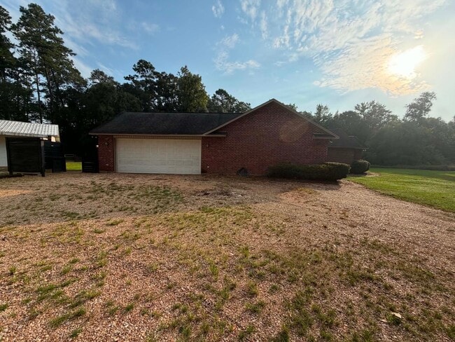 Building Photo - 48399 Alack Ln