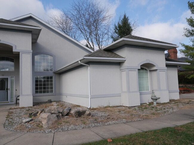 Building Photo - 5105 Forum Blvd