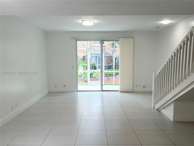 Building Photo - 1524 Coronado Rd