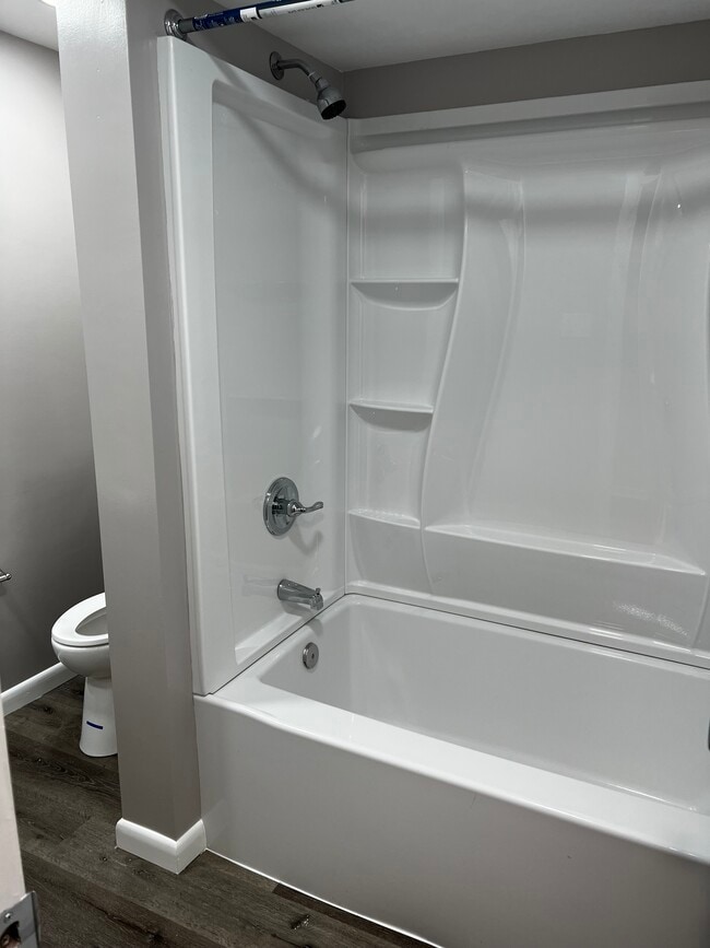 Building Photo - 14371 Springbrook Ct