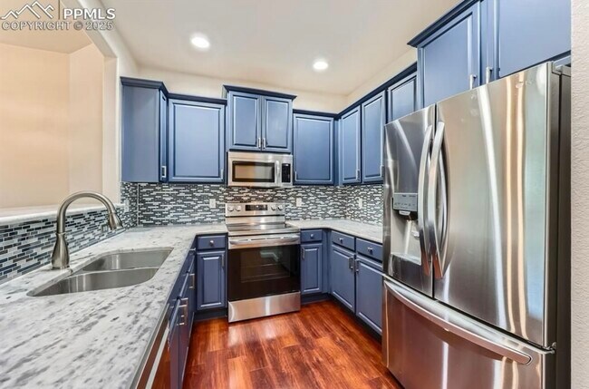 Building Photo - 17144 Blue Mist Grove