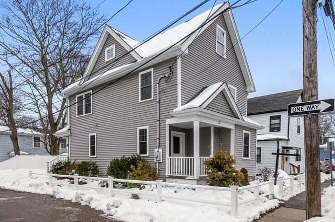 Building Photo - 22 Myrtle St