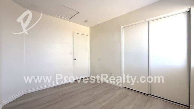 Building Photo - 6743 Banyan Ave